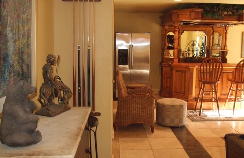 Dahlonega Cabaña | 'BEARADISE CHALET' UNIQUE Retreat Retreat Estate (¿QUIÉNES GUARDARÁ QUE ESTÁ EN LA CIUDAD?)