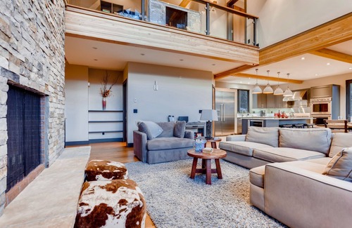Forest Hills Casa | Bearadise Forest: ¡Próximamente en River Ridge Rentals!