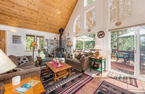 Arnold Casa | Bearcub Chalet