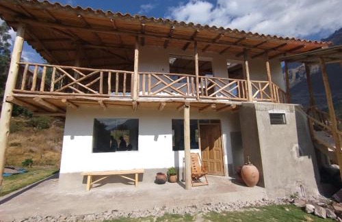 San Salvador Otro | Bearded Mountaineer sacred garden & lodge