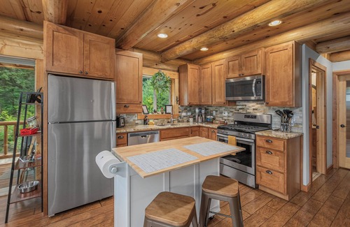Leavenworth Cabina | Chalet apto para perros con bañera de hidromasaje y corta distancia en automóvil al lago, esquí, Leavenworth