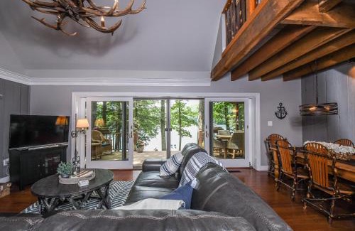 Oakland Casa | Bearfoot Lodge