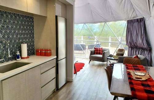 East Kootenay Cabina | Beat boredom in the Bear Dome at Winderdome Resort