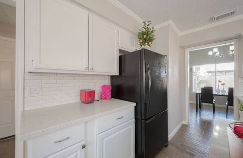 Barker Casa | Beat the Heat in Katy Tx - Arcade Room & Pool