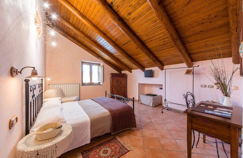 San Lazzaro Cama Y Desayuno | Beata Solitudo B&B