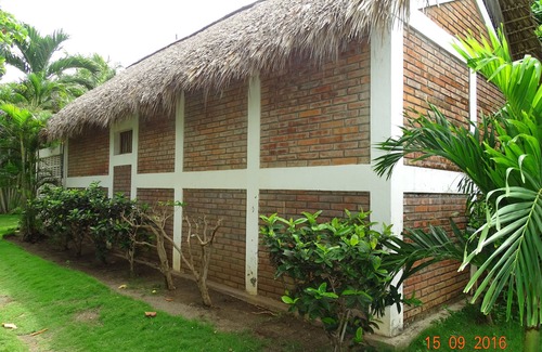 Las Penitas Chalet De Esquí | Hermosa casa frente a la playa de 7 dormitorios, 6 baños y piscina
