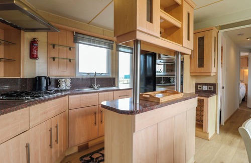 Spalding Cabaña | BEATRICE'S STATIC CARAVAN, pet friendly in Spalding