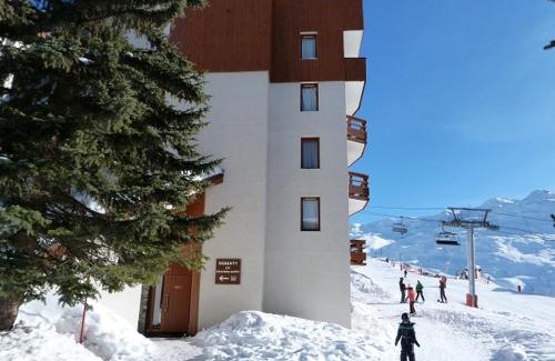 Reberty Apartamento | Beau 2P Cabine 6 Pers, 30m², Exposition Sud, Ski Aux Pieds, Parking Inclus - Les Menuires - FR-1-178-325
