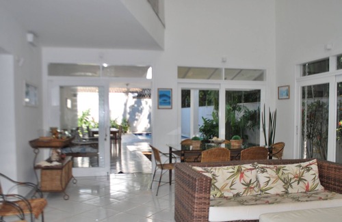 Barra do Una Casa | Beautiful house with 4 suites Barra do Una