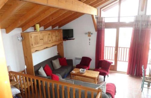 Montalbert Apartamento | Beau chalet au départ des pistes - Chalet 6 pièces 12 personnes MAE-4869