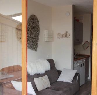 Isola Apartamento | Beau deux pièces Isola 2000