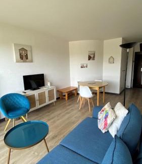 Bernieres-sur-Mer Apartamento | Beau Front de mer cosy accès direct plage St aubin sur mer