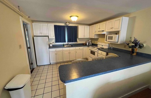 Old Orchard Beach Hotel | Beau Rivage Motel