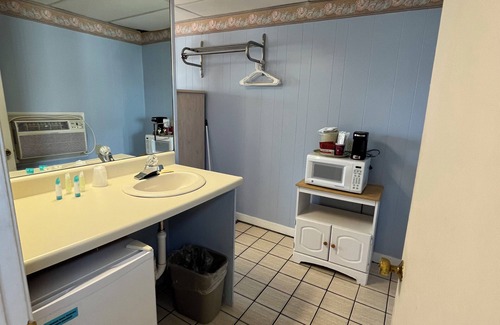 Old Orchard Beach Hotel | Beau Rivage Motel