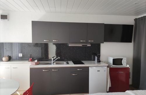 Belmont-sur-Lausanne Apartamento | Beau studio avec terrasse et vue POUR NON FUMEURS