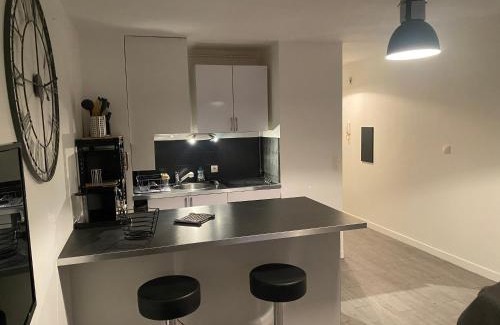 Plaine de la Brague Apartamento | Beau studio proche mer, gare et commerces