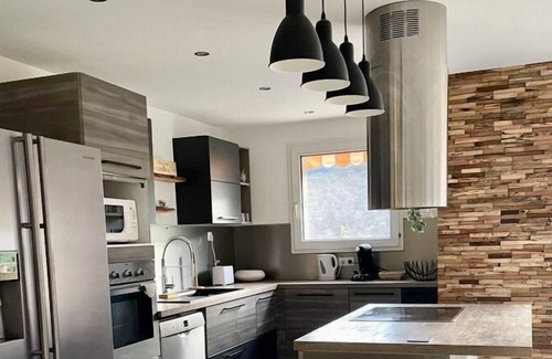 Menton Apartamento | 15 avenue de Réquier-Apartamento-Baño con ducha