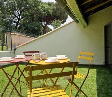 Ales Apartamento | Beau T3 avec grande terrasse centre Alès