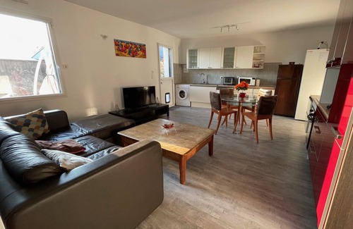 Sene Apartamento | Beau T3 Meuble A Sene à 100 m de la mer Avec vue sur le Golfe du Morbihan