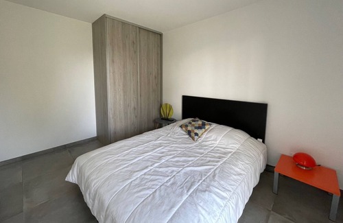 Sene Apartamento | Beau T3 Meuble A Sene à 100 m de la mer Avec vue sur le Golfe du Morbihan