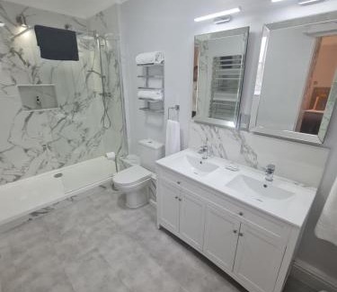 Taunton Casa | Beaufort Lodge - Central Location & Free Parking