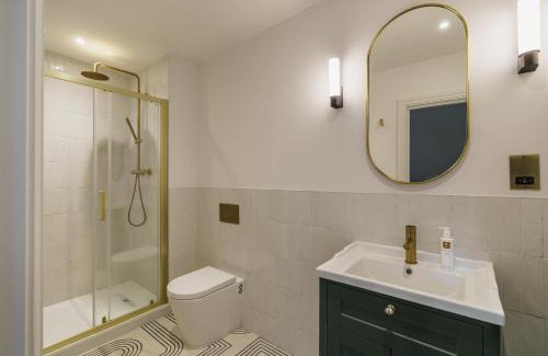 Windermere Villa | Beaumont Exquisite Lakeland House, Sleeps 10