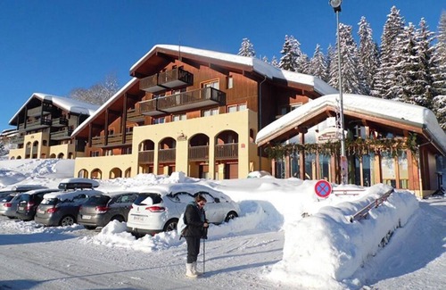 Doucy-Combelouviere Apartamento | Beauregard 2P5H - One Bedroom Apartment, Sleeps 5