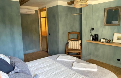 Fressac Cama Y Desayuno | Beauregard Cévennes - Magnifique chambre d'hôtes, indépendante et moderne