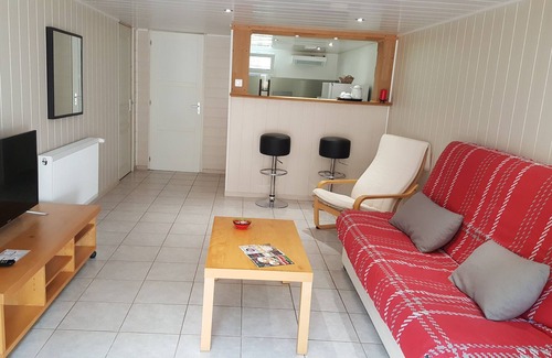 Saint-Germain-les-Corbeil Apartamento | Hermoso estudio a 30 km de París en una residencia suburbana.