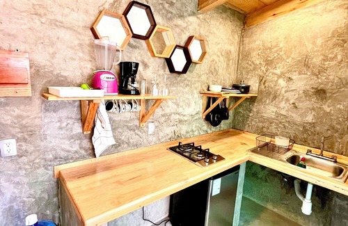 Zinacantan Cabina | Beautiful cabin in the middle of the forest, Cabaña Colibrí.