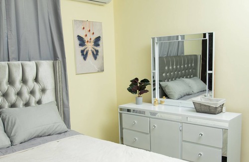 San Francisco de Macoris Condominio | Beautiful 1st Floor, 3 bedroom Condo! Salida a Santo Domingo! SFM private patio!