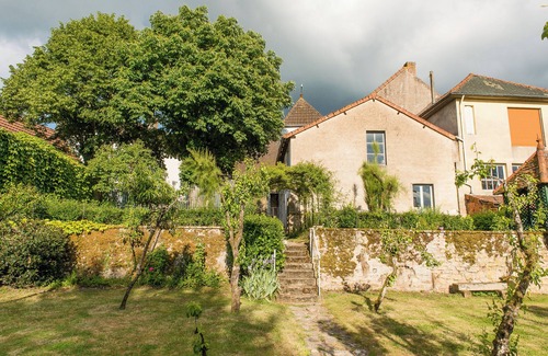 Saint-Berain-sur-Dheune Cabaña | Beautiful country home in the heart of Burgundy!