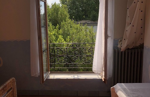 Saint-Come-et-Maruejols Casa | Beautiful country house with heated private pool on the edge of a pretty village