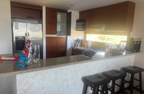 La Puntilla Condominio | Hermoso 3 dormitorios y 3 baños con club de playa en la playa