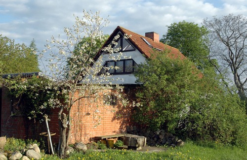 Lalendorf Casa | Bonita casa y bonito jardín