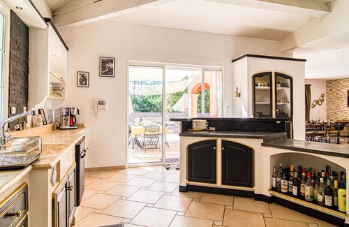 Meounes-les-Montrieux Casa | Casa de vacaciones privada con bañera de hidromasaje, piscina privada, WIFI, A/C, TV, terraza