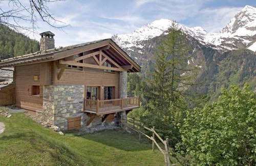 Sainte-Foy-Tarentaise Chalet De Esquí | Hermoso chalet Morion con vista panorámica a la montaña a solo 2 minutos de las pistas