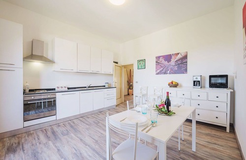 Castelfranco di Sotto Casa | Maravillosa casa de vacaciones para 4 personas con piscina, WIFI, TV, patio y aparcamiento