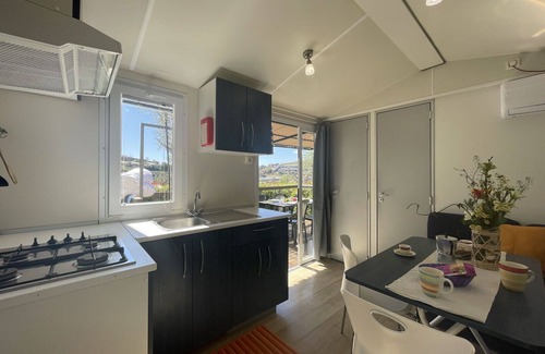 Terzorio Casa | Beautiful private villa for 4 guests with internet, pool, A/C, TV, patio, pets allowed and parking