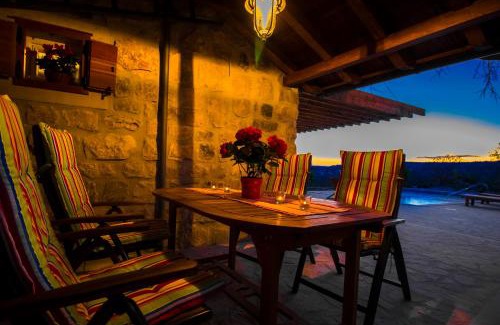 Vinisce Villa | Beautifu stone Vila Krčina