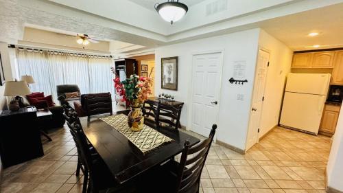 Sandy Beach Apartamento | Beautiful 1,5 Bedroom Condo on the Sea of Cortez at Las Palmas Resort D-503A condo