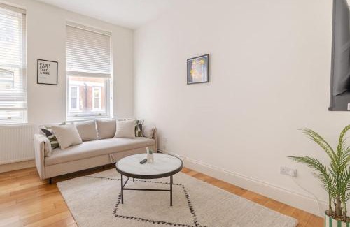 Camden Town Apartamento | Beautiful 1 Bed Flat 2 Minute Walk To Camden Station