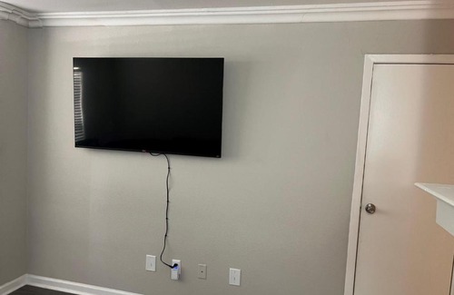 George Bush Park/Eldridge Apartamento | Beautiful 1-bedroom Townhome with nice amenities
