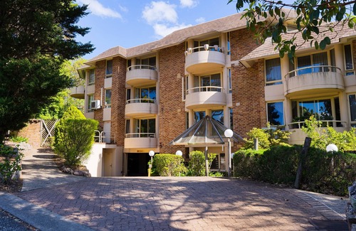 Wahroonga Apartamento | Beautiful 1 Bedroom Wahroonga Apartment