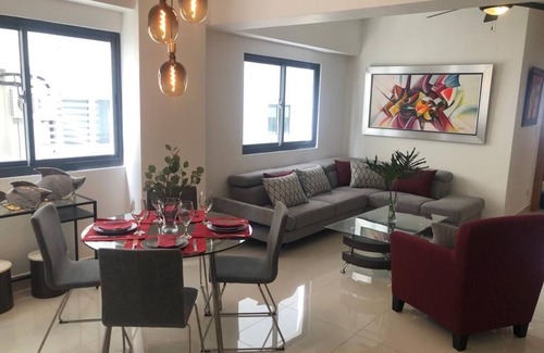 Yolanda Morales Apartamento | Beautiful 1 Br retreat in city center near all in Piantini.