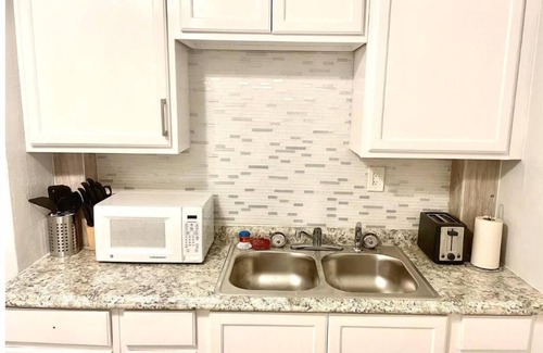 East Point Apartamento | Beautiful 1B/1B in Southwest Atlanta.