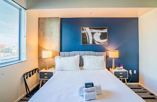 Evans Churchill Apartamento | Beautiful 1BD - Central Downtown -Gym, Pool, Parking
