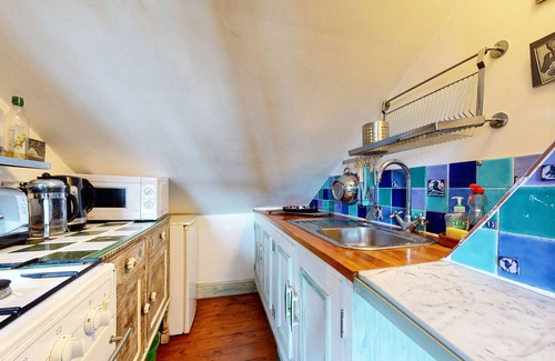 North Kensington Apartamento | Beautiful 1bed attic w/terrace in North Kensington
