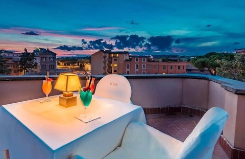 Ripa Apartamento | Beautiful 1BR Suite Close Palazzo Venezia at Rome