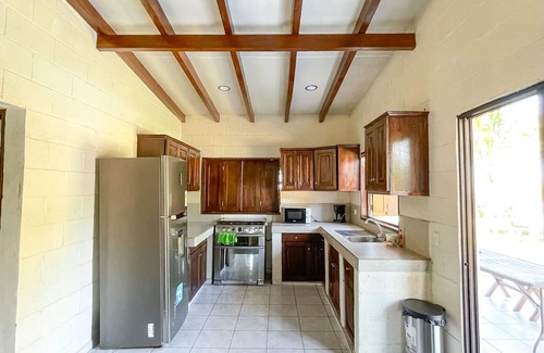 San Luis Talpa Casa | Beautiful 2 bedroom beach house - pool + ocean view